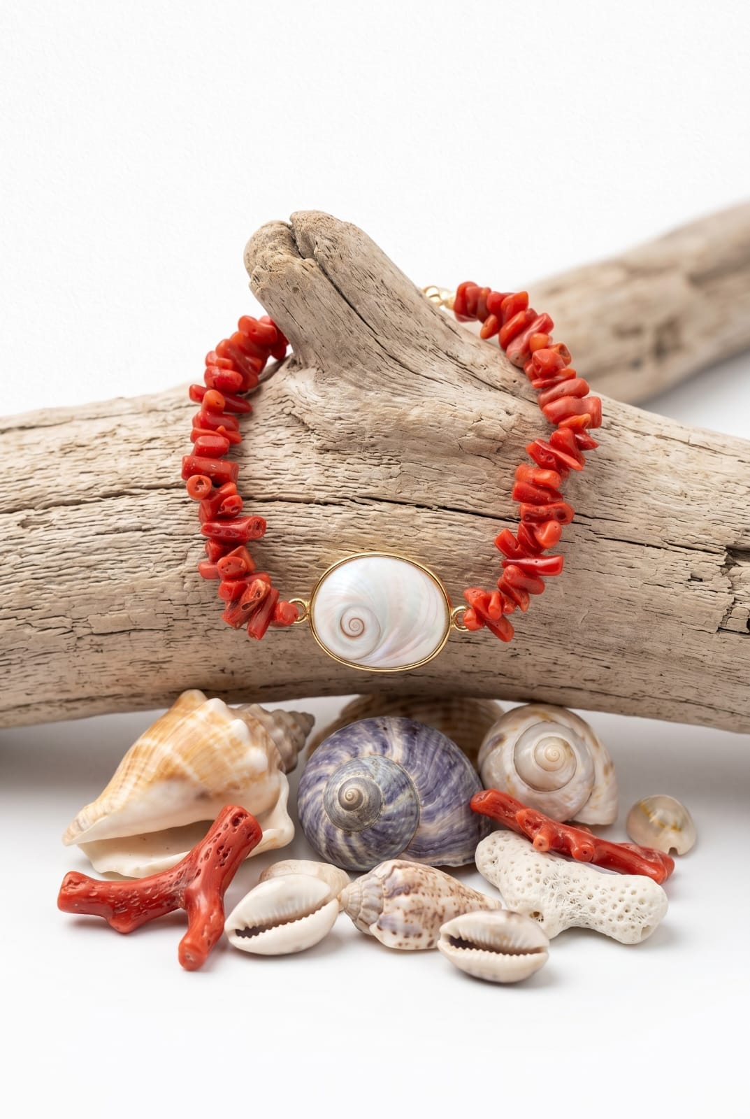 Bracelet corail et oeil de sainte lucie vermeil