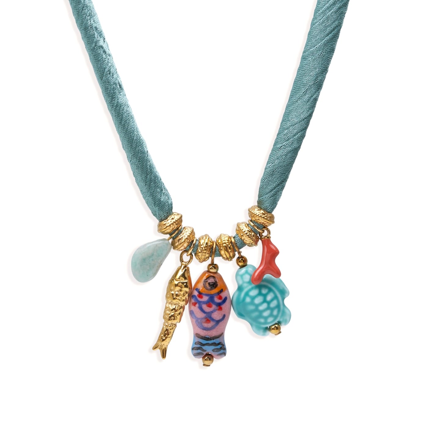 Collier bleu effet soie avec breloques