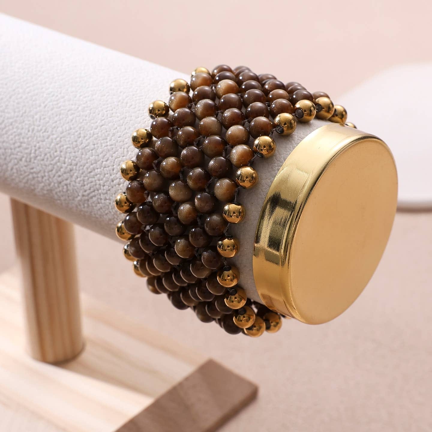 Bracelet multi-rangs élastique perles marron en résines