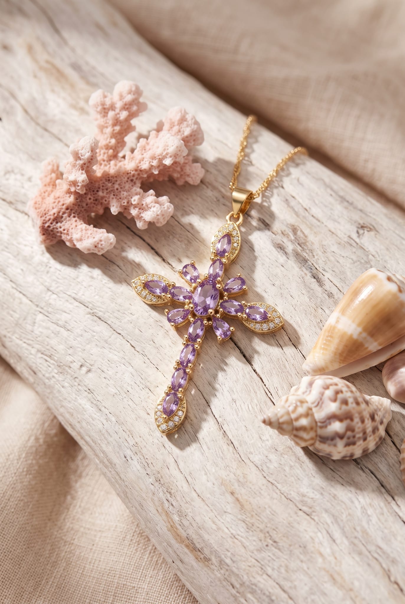 Bijou collier femme croix rose et dorée