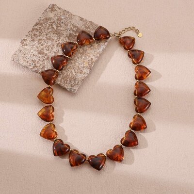 Collier cœur marron en résine et acier inoxydable