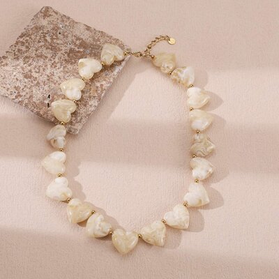 Collier cœur blanc en résine et acier inoxydable