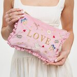 Pochette femme brodée en velours rose scatter love