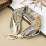 Foulard  aimanté élégant doux chic