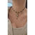 collier femme breloque religieux moderne