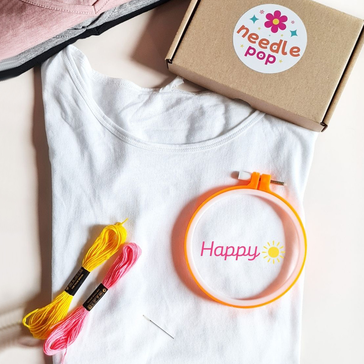 kit-broderie-happy-DIY-broderie-facile-Needle-pop