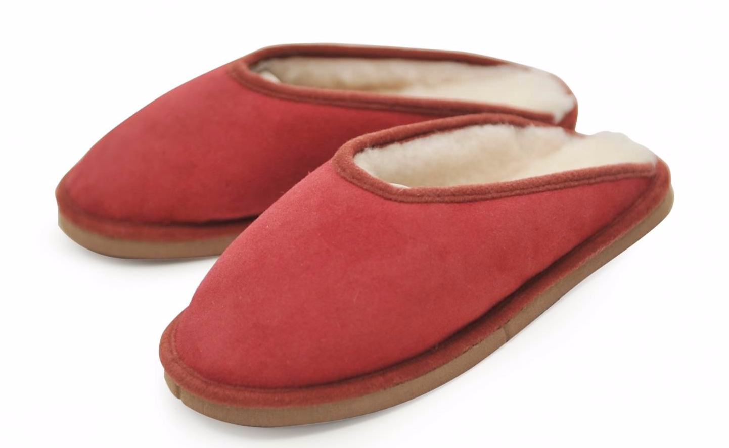 Mules / Pantoufles en Peau de Mouton Rouge