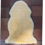 peau de mouton medicalisée Agnellina (2)