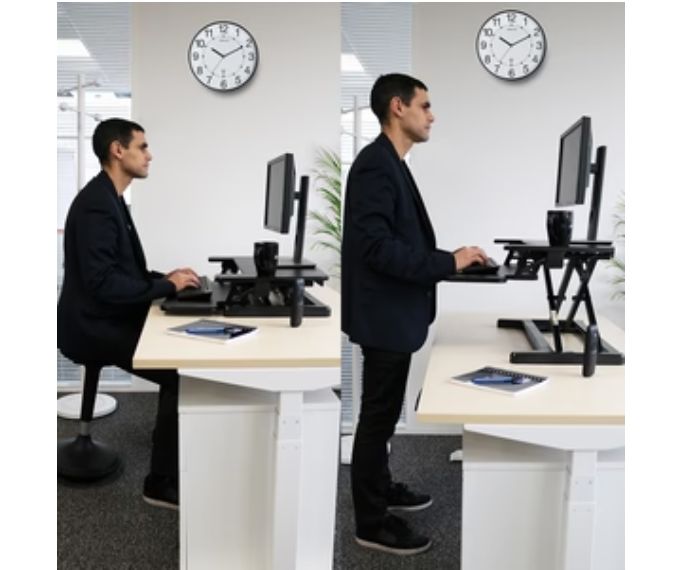 poste-travail-assis-debout-ergo-desk-2-en-action