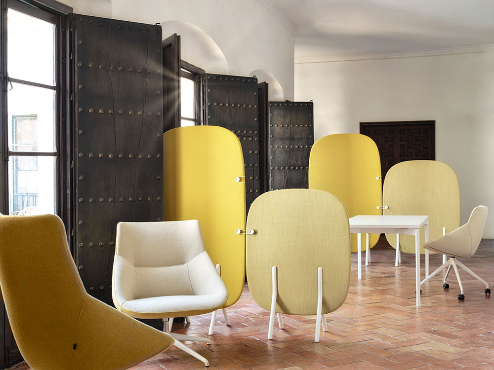 cloison-acoustique-noray-pieds-en-aluminium-en-situation