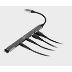 hub-usb-c-7-en-1-compact-ergonomique-sans-surchauffe-vue-de-face-avec-cables