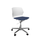 chaise-visiteur-no-frill-a-roulettes-et-placet-d-assise