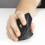 Prise en main souris verticale Kensington MY630 EQ position naturelle poignee de main