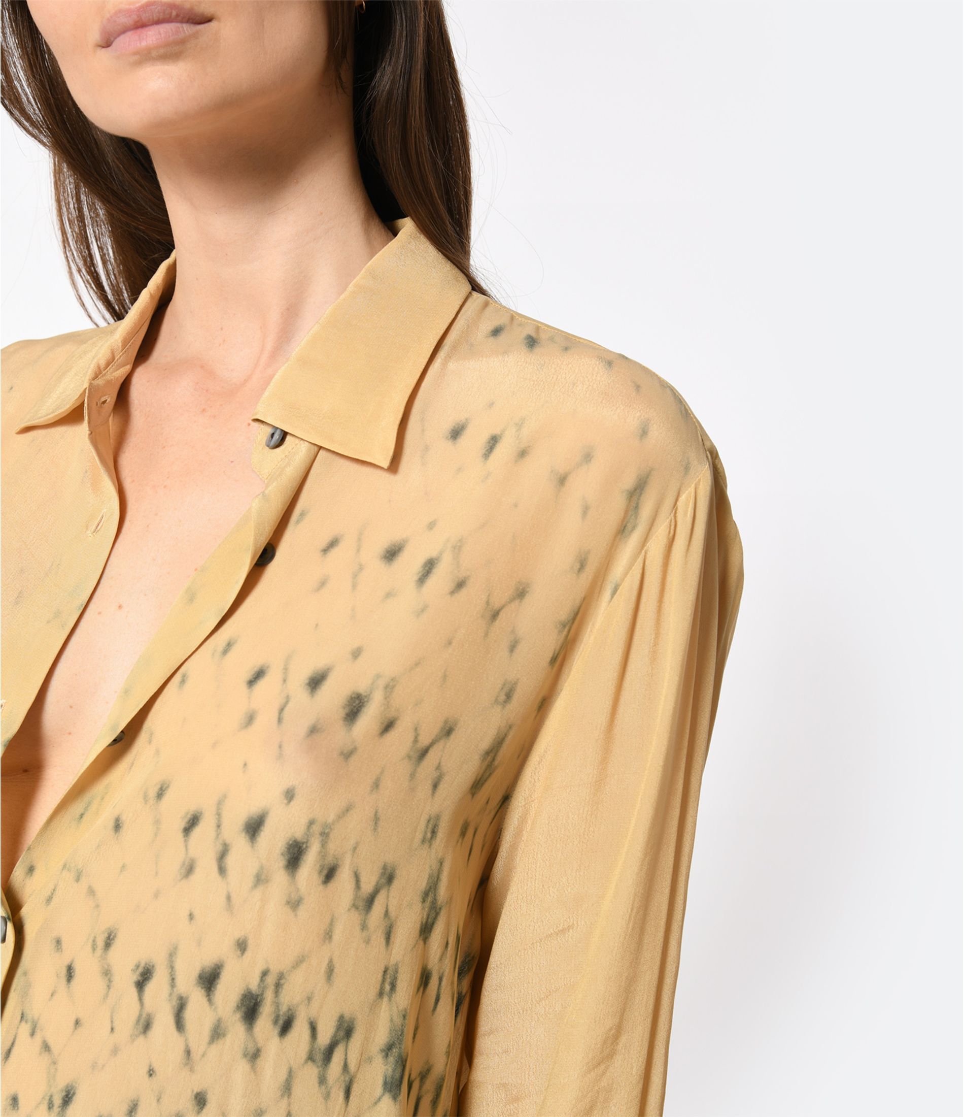nouss-look20240312-230