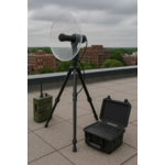 microphone-parabolique-espion-europe-connection-vue-sur-un-toit.png