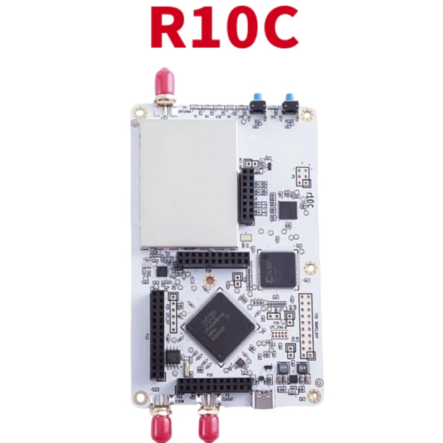 Complete Pack HackRF One R10C + PortaPack H4M - Europe Connection