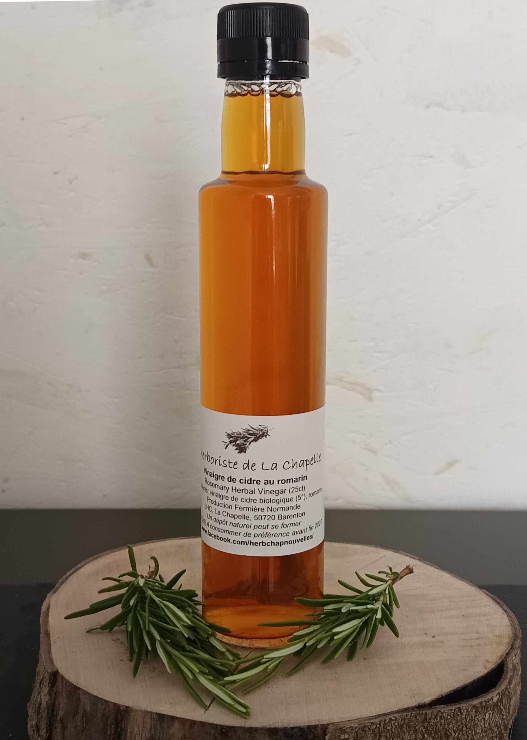 AR00006-9 - Vinaigre de cidre aromatisé au romarin