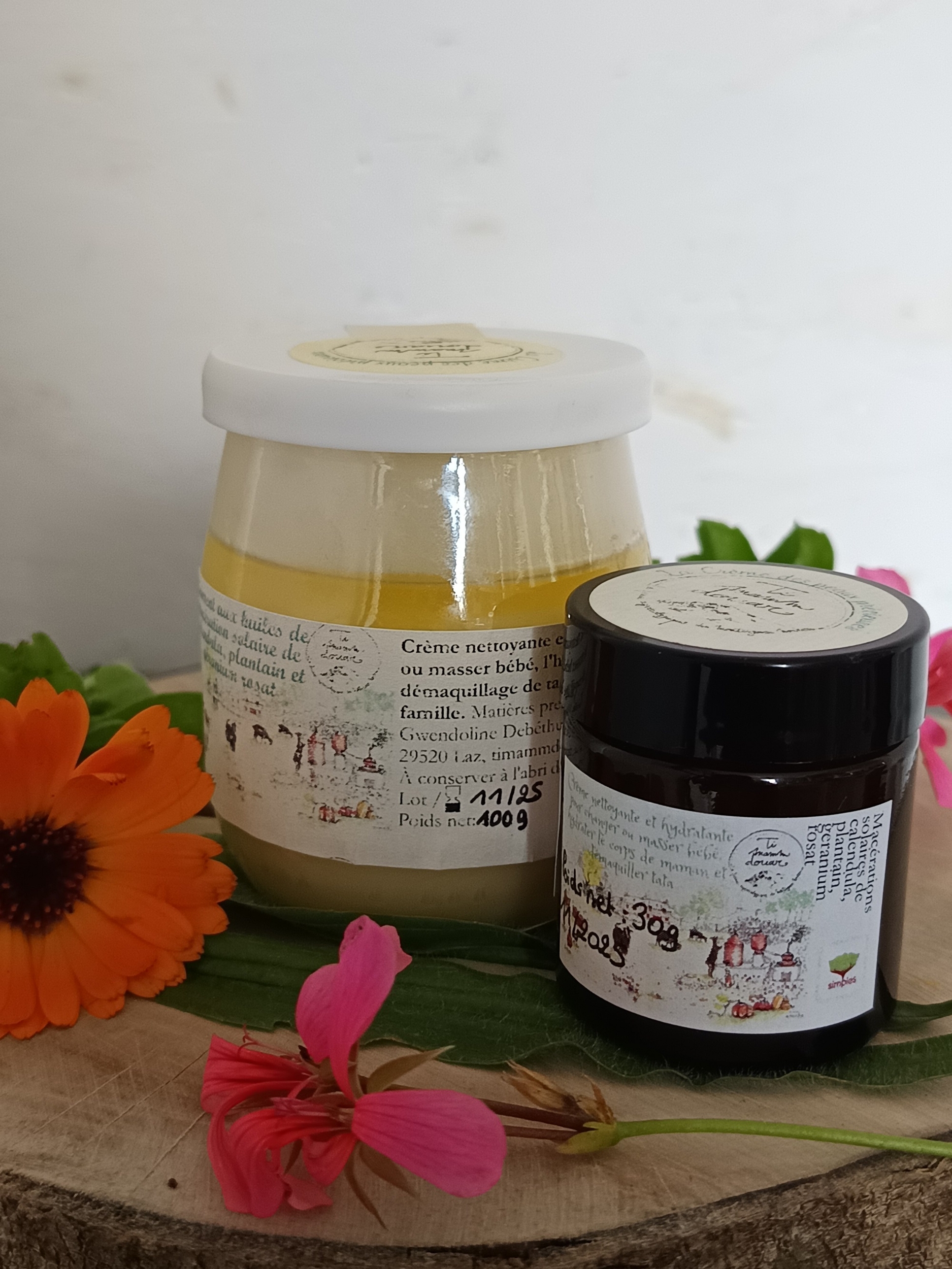 Crèmes des peaux précieuses
