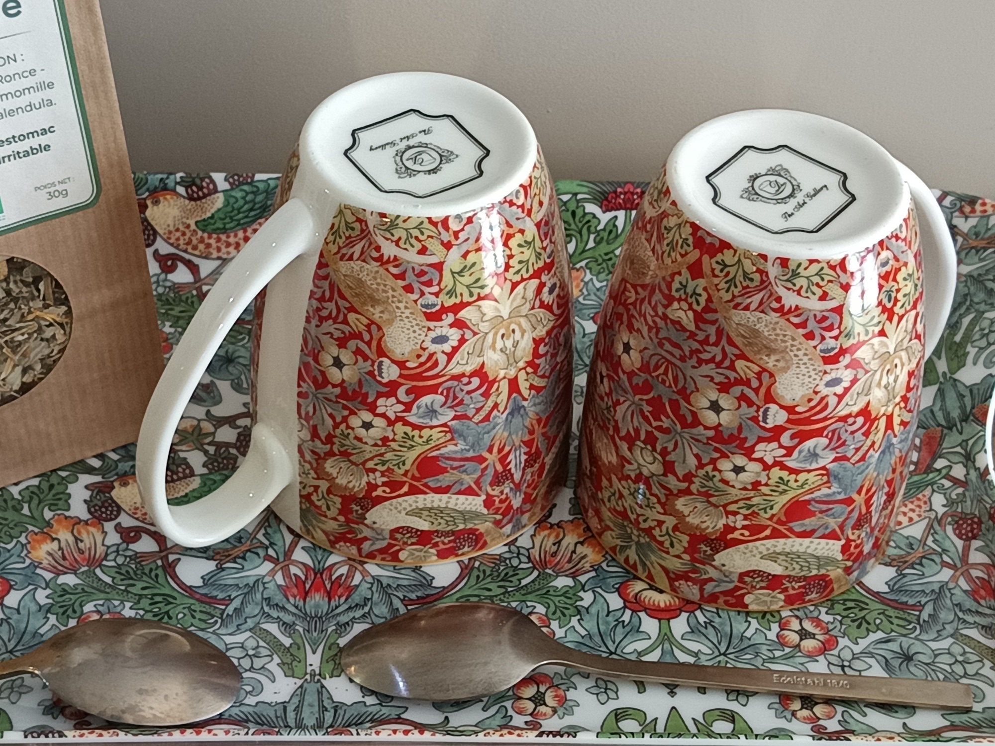 T1_38977-08 - Set de 2 mugs 380 ml rouge