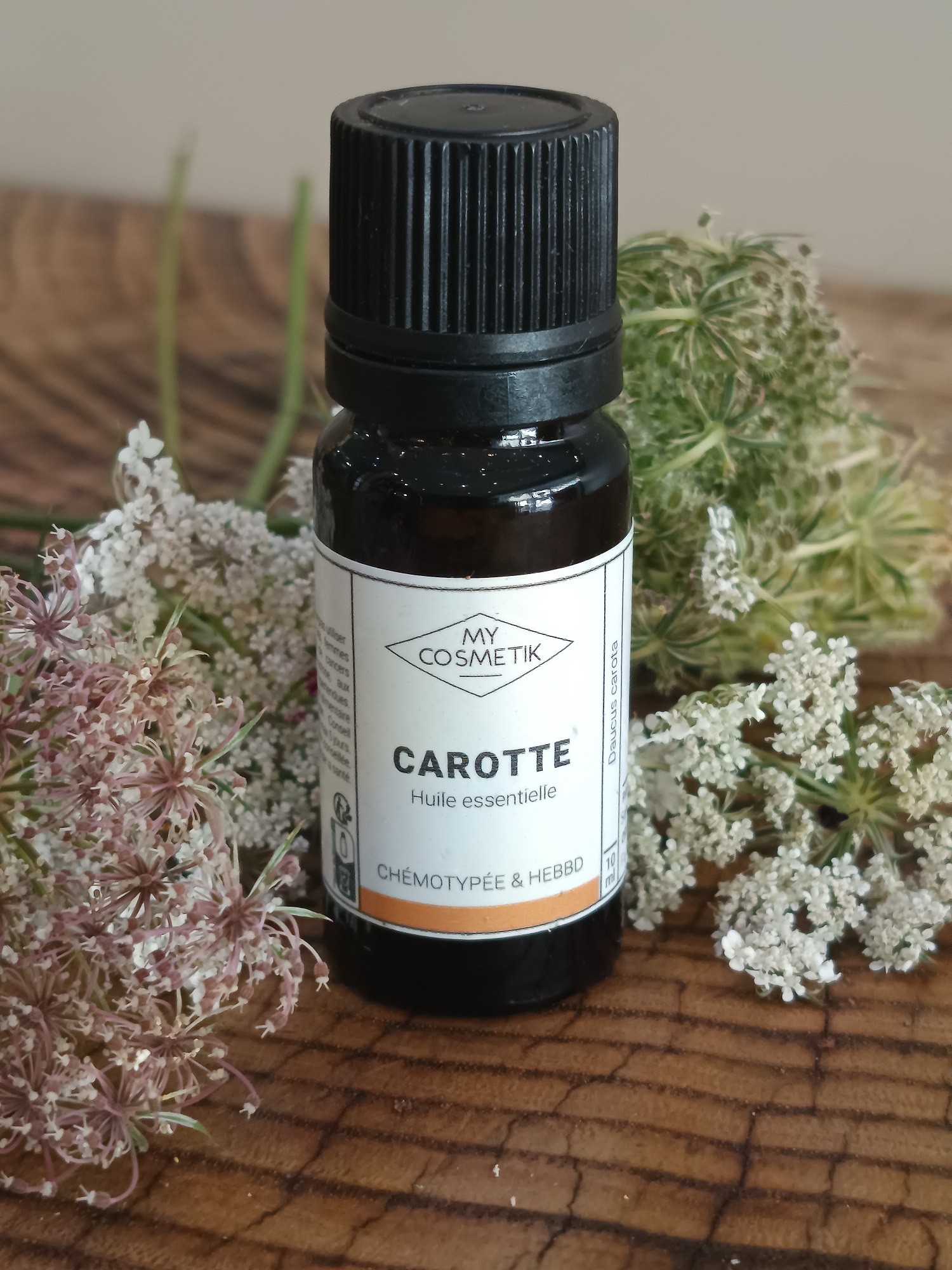 I130-04 - HE Carotte 10 ml