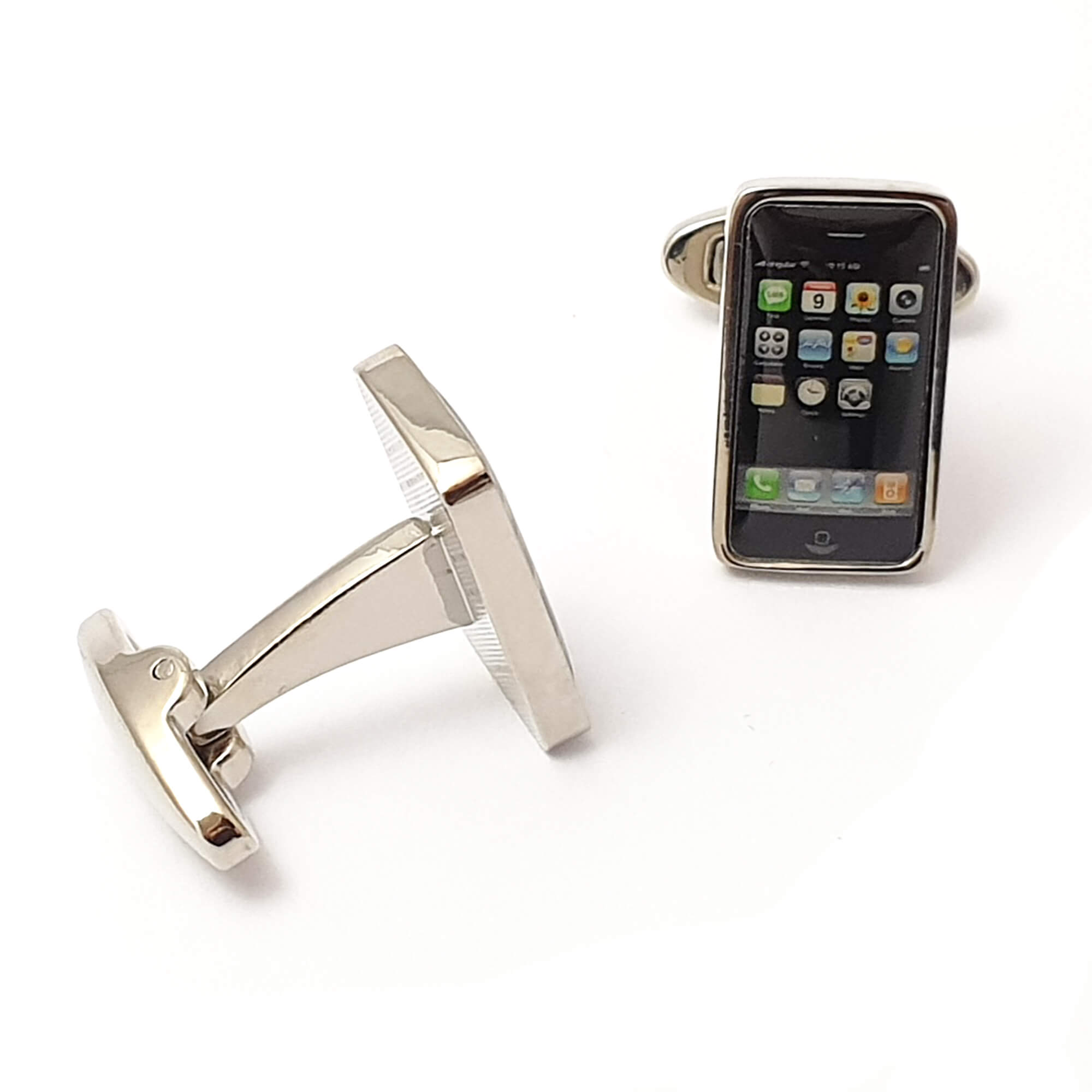 03-boutons-de-manchette-smartphone-droit