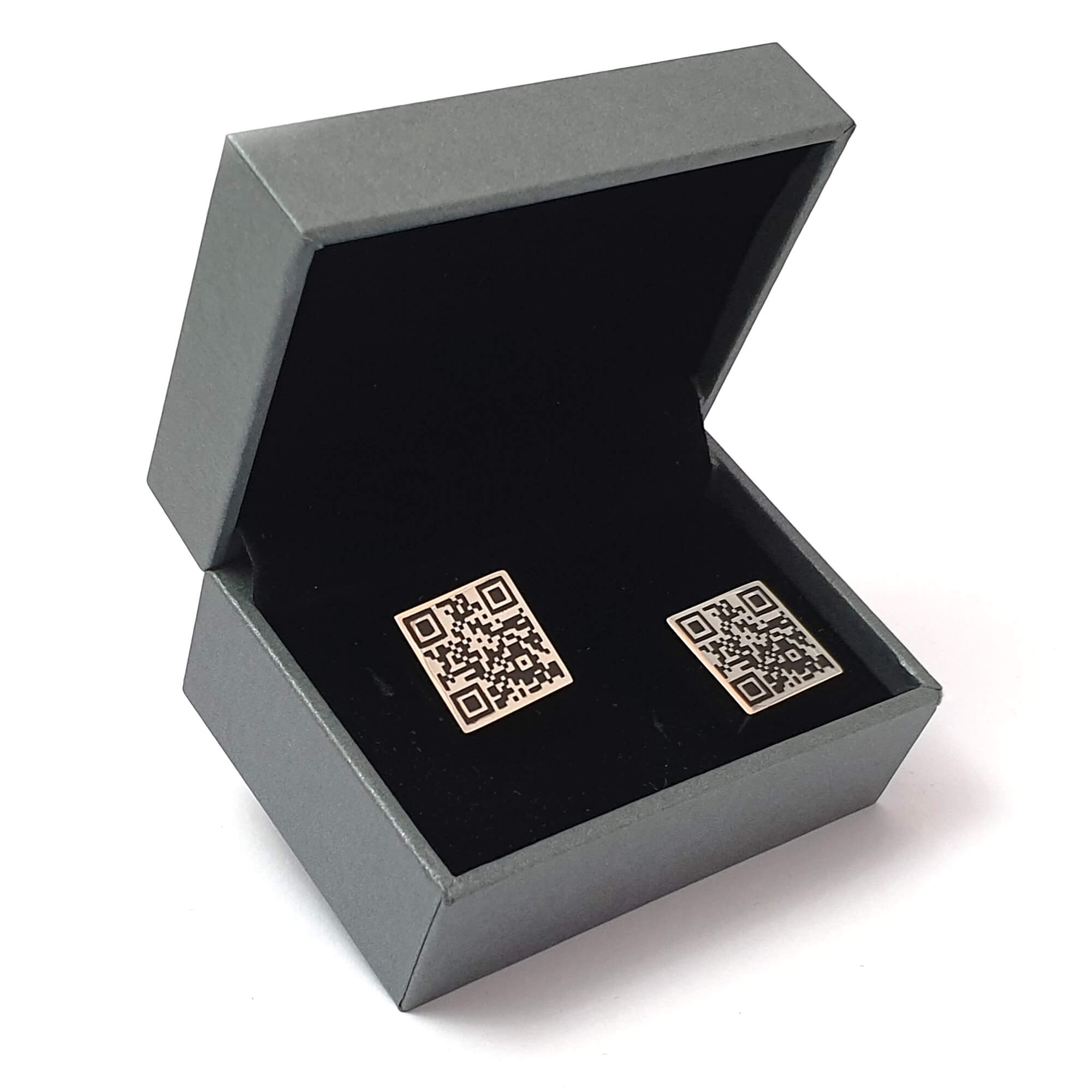 06-boutons-de-manchette-qr-code-ecrin