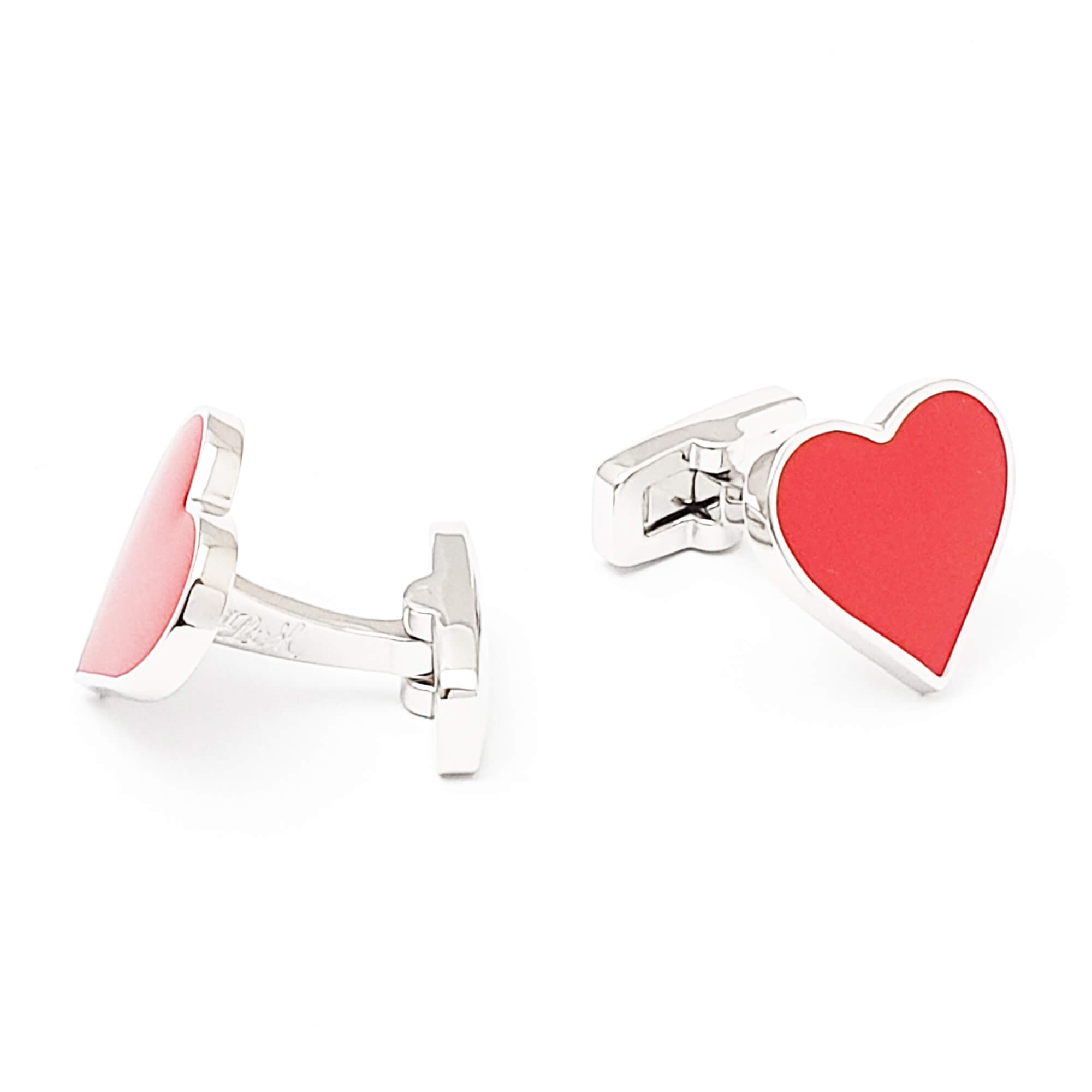 05-boutons-de-manchette-coeur-rouge-gauche