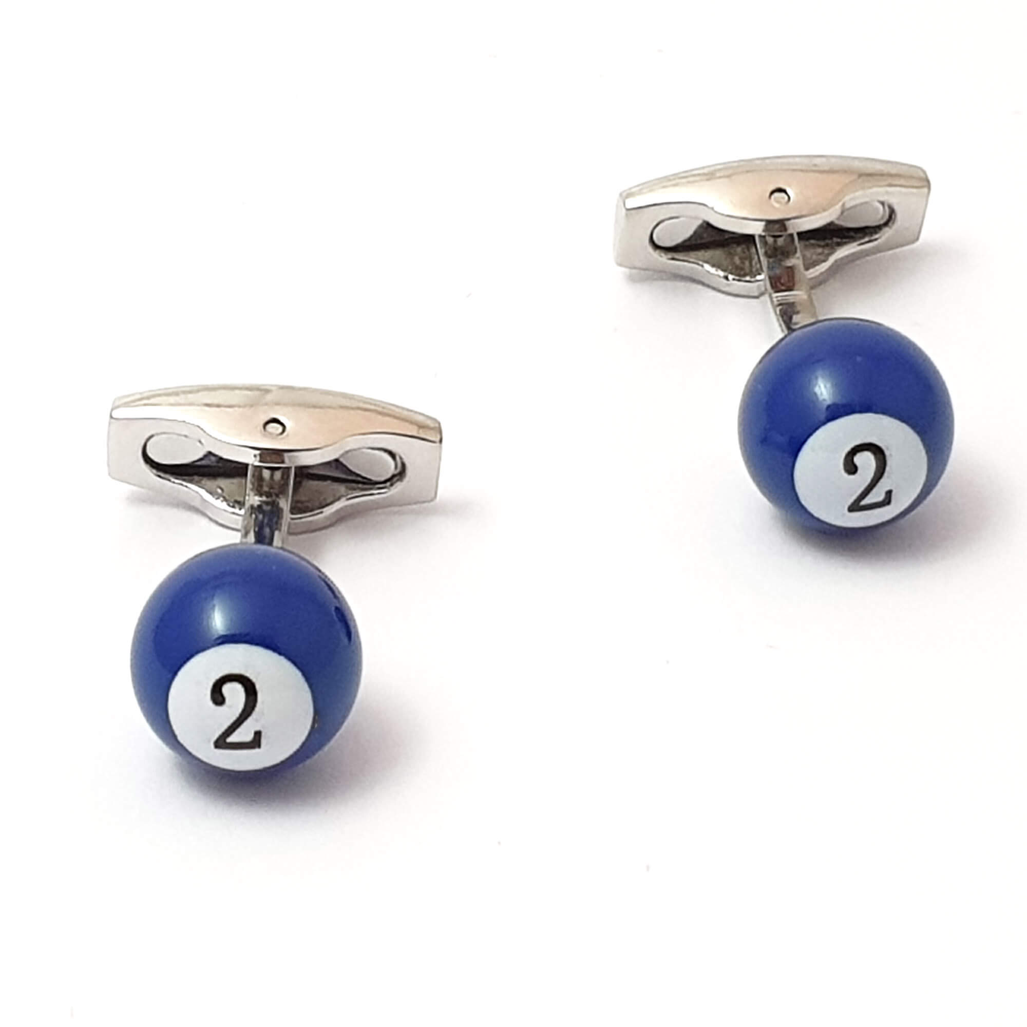 01-bille-de-billard-bleu-numero-deux-vue-face