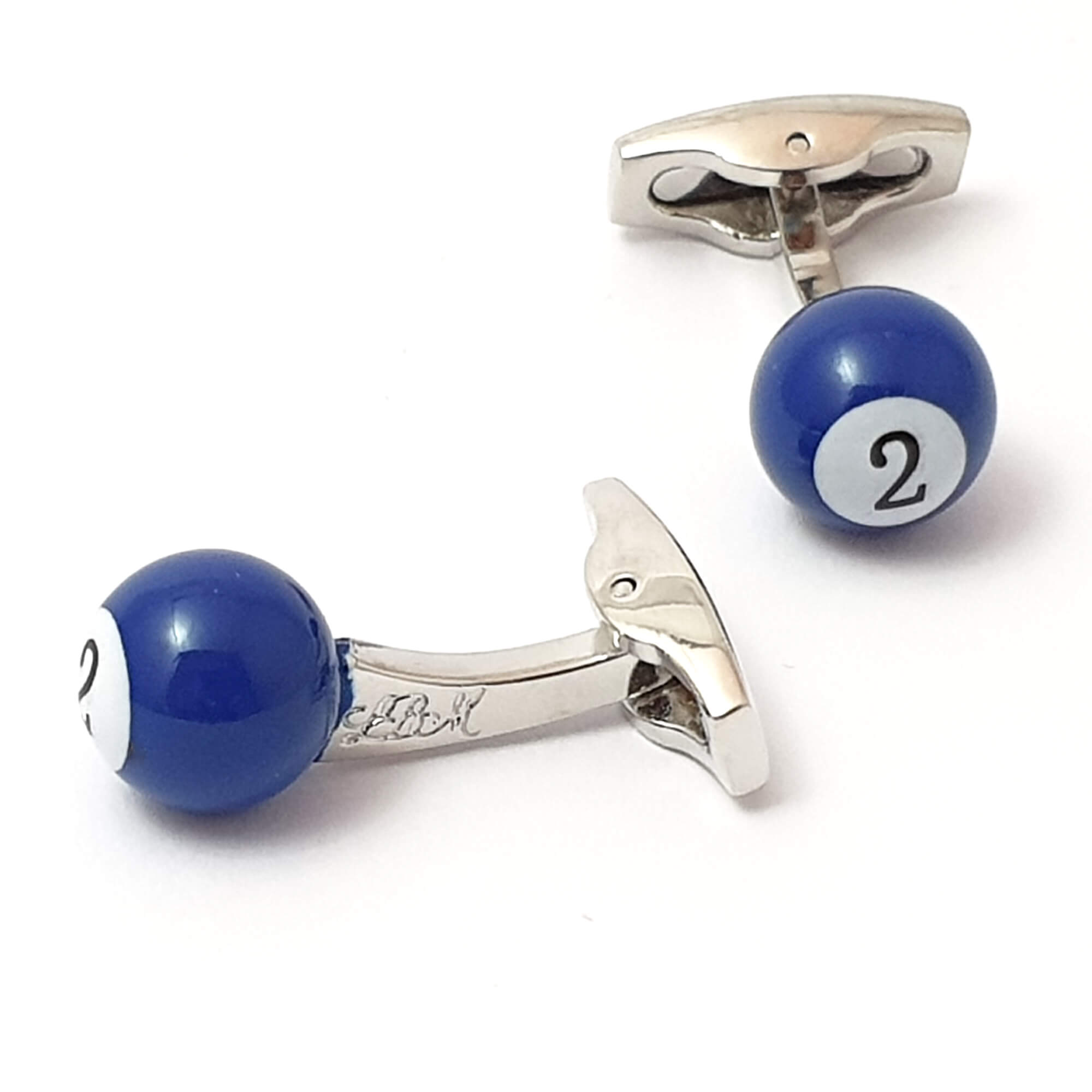 05-bille-de-billard-bleu-numero-deux-vue-gauche