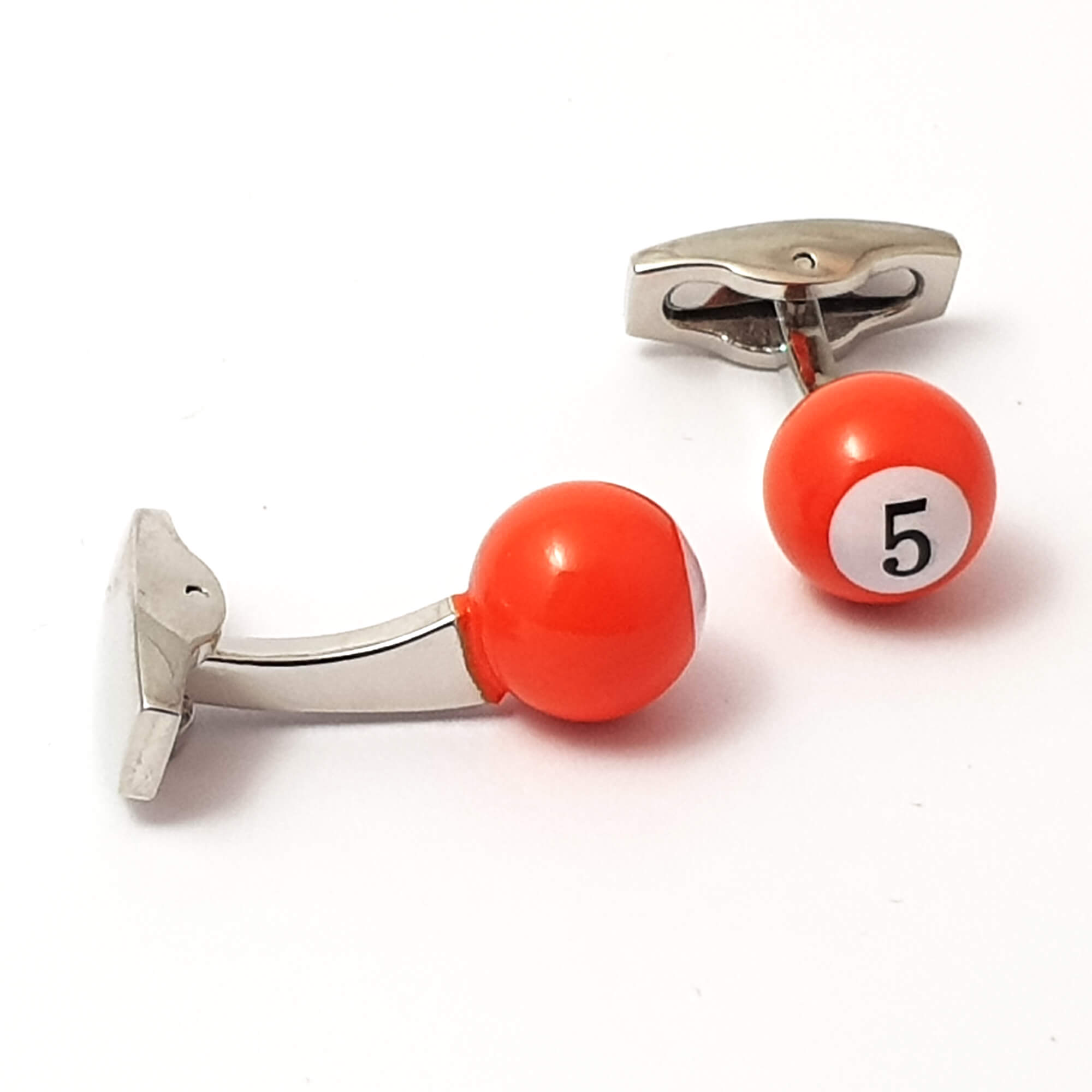 03-bille-de-billard-orange-numero-cinq-vue-droite