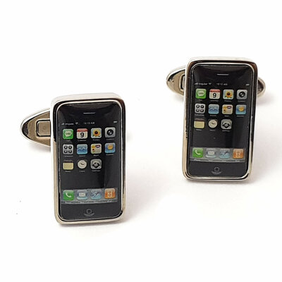01-boutons-de-manchette-smartphone-face