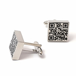05-boutons-de-manchette-qr-code-gauche
