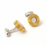 03-boutons-de-manchette-rond-avec-anneau-dore-maille-droit
