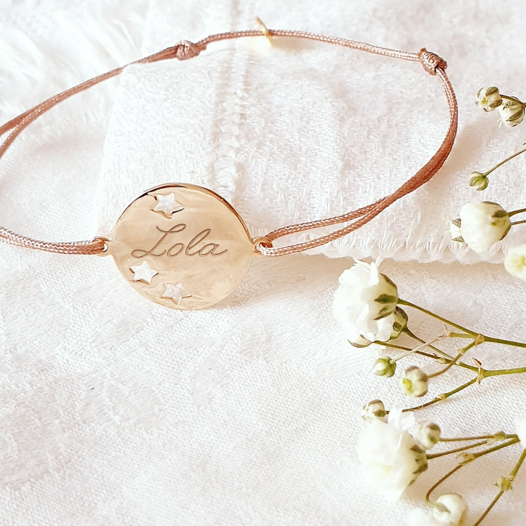 bracelet personnalise cordon fille etoilee prenom