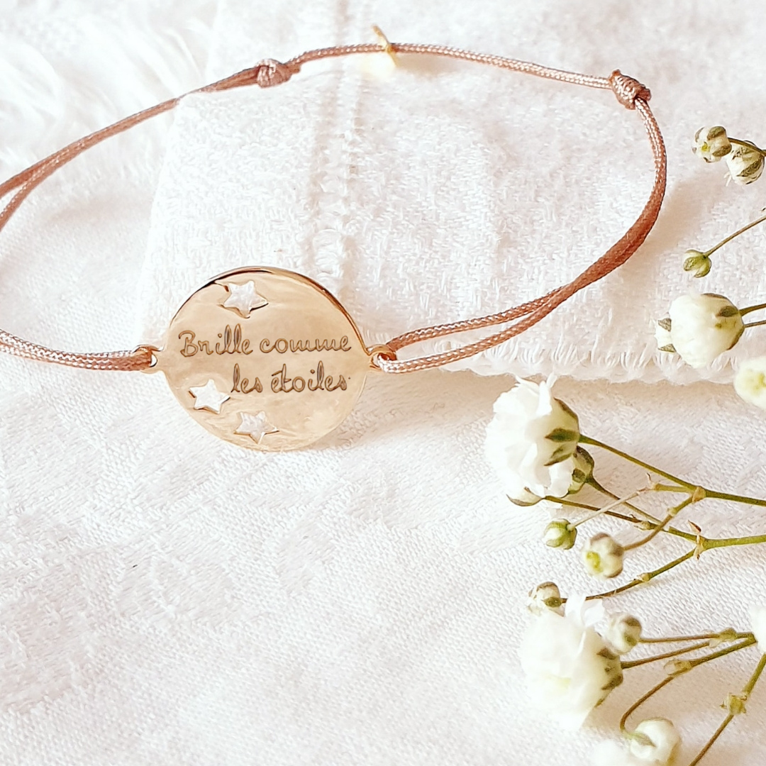 bracelet personnalise cordon fille etoilee mantra