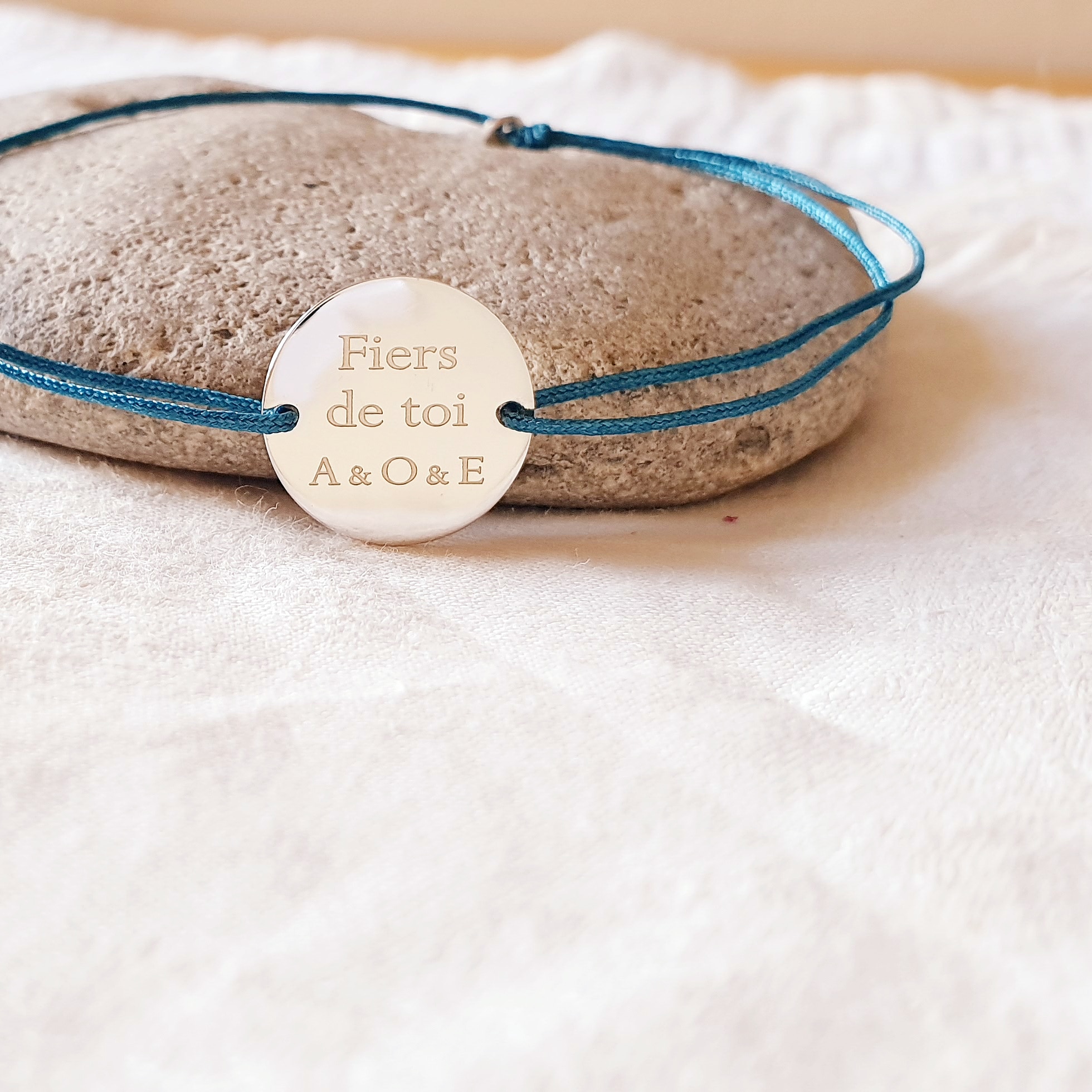 bracelet grave garcon argent