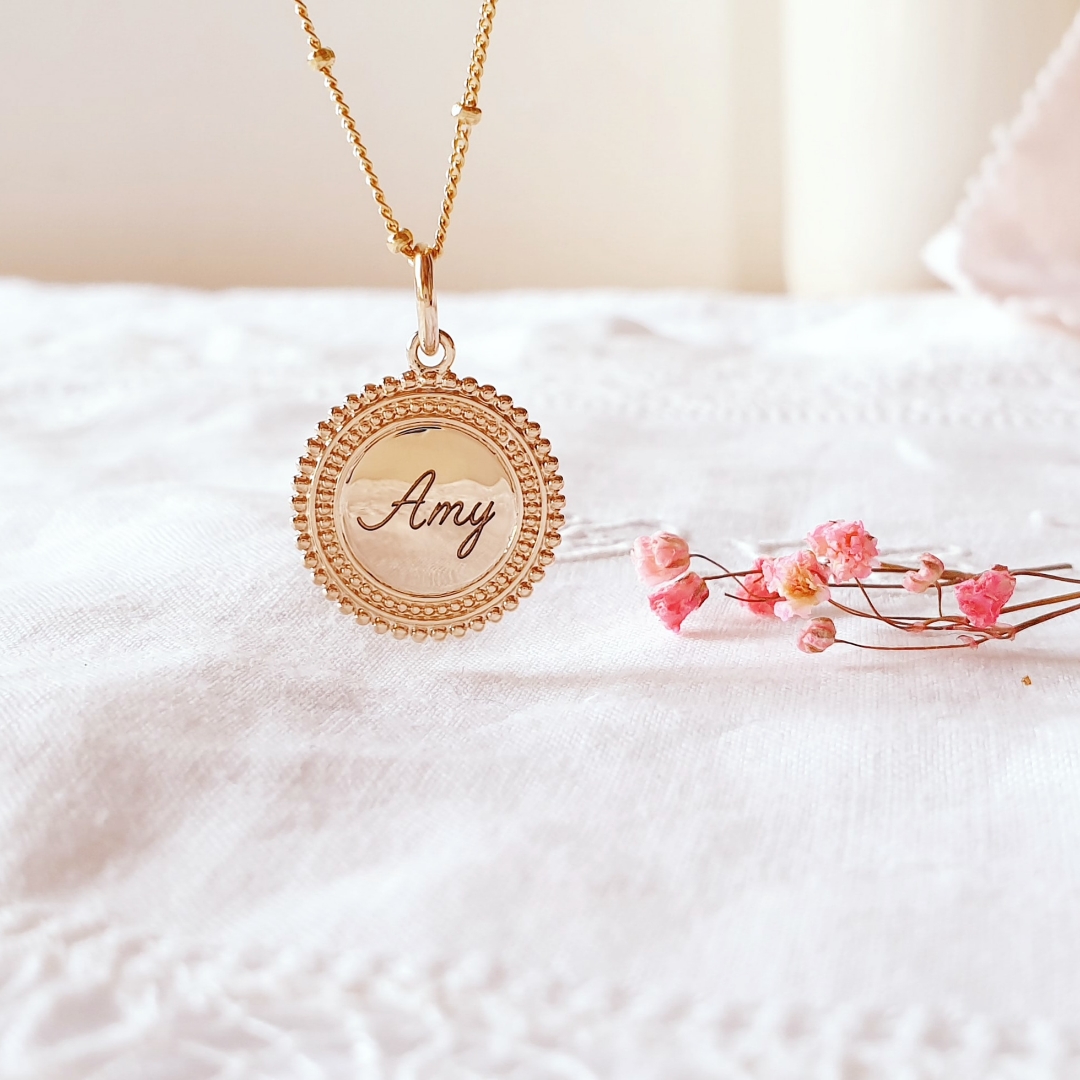 collier personnalise prenom fille