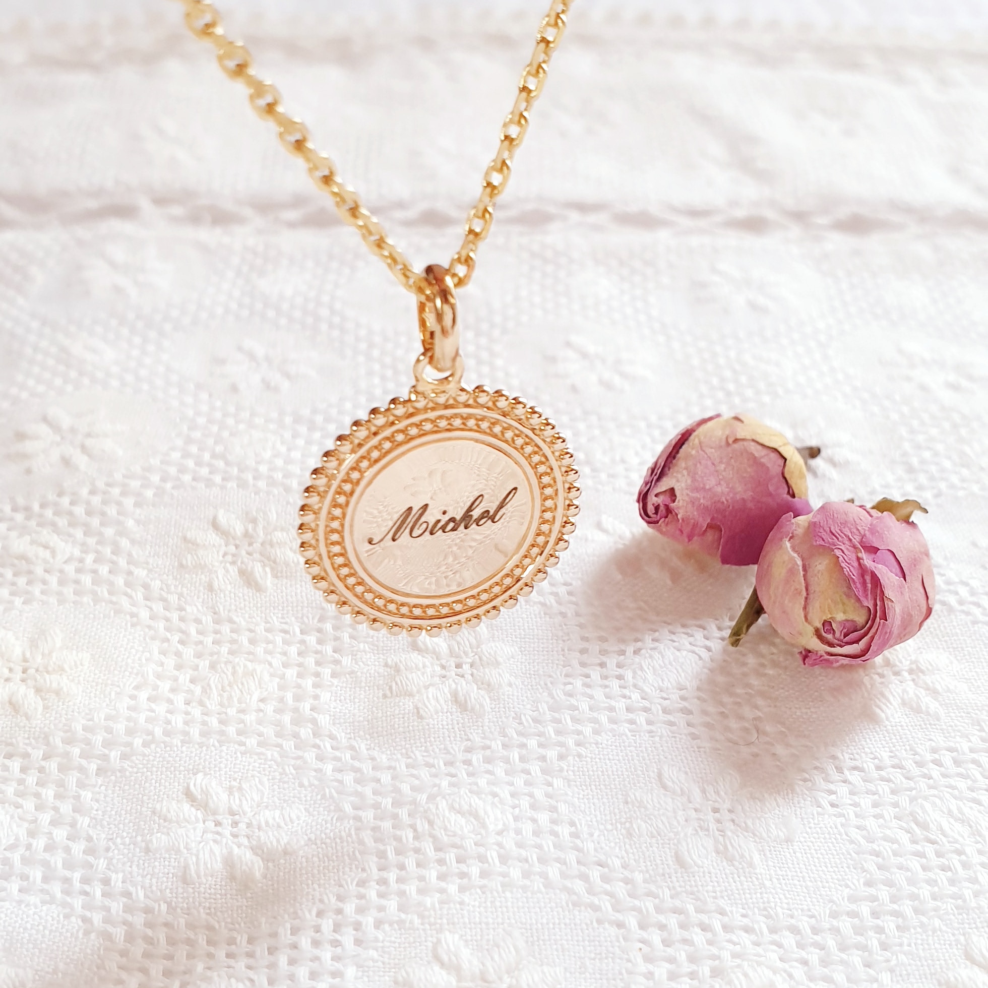 medaille gravee prenom deuil