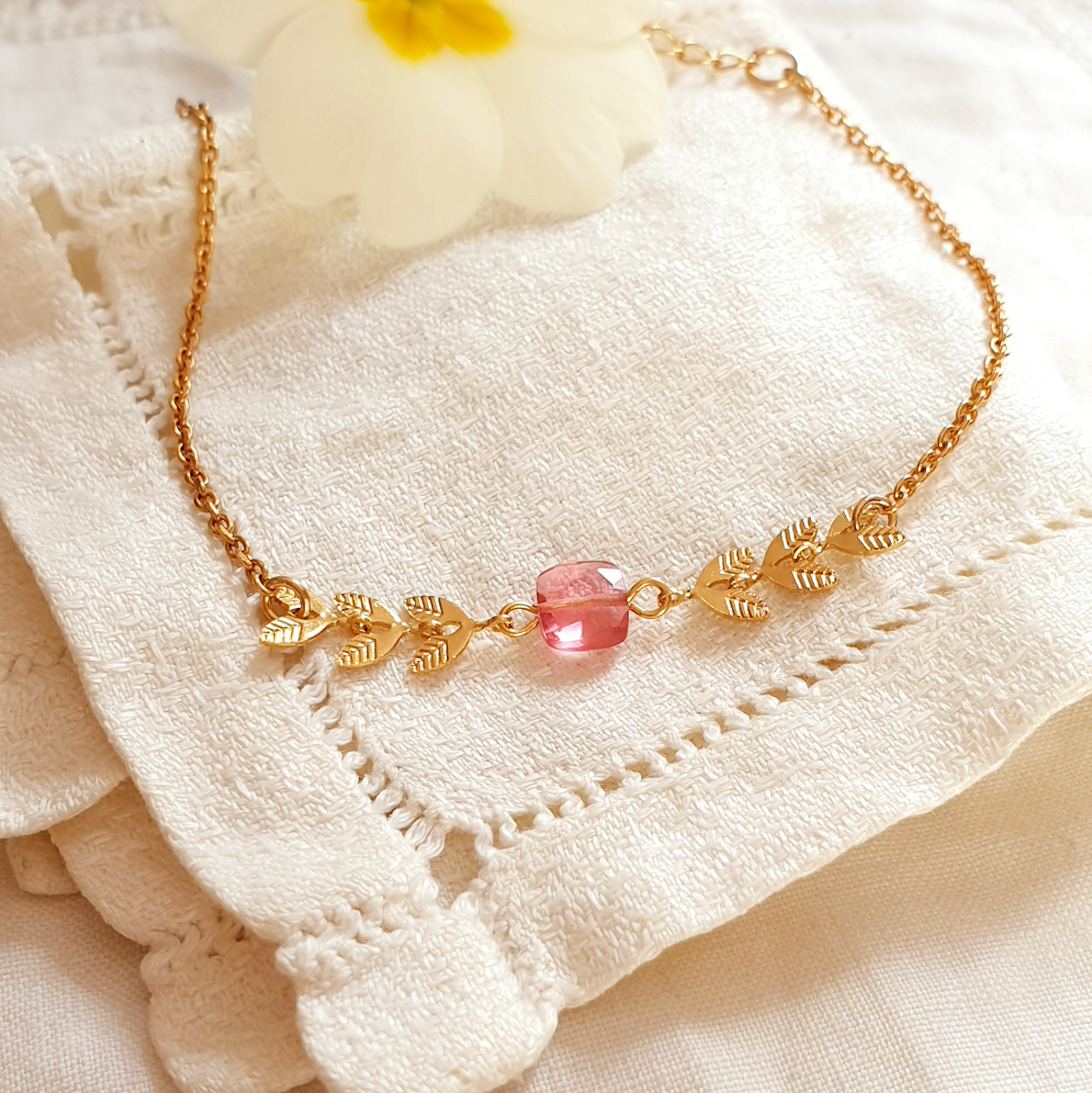 bracelet quartz rose pierre de naissance epis