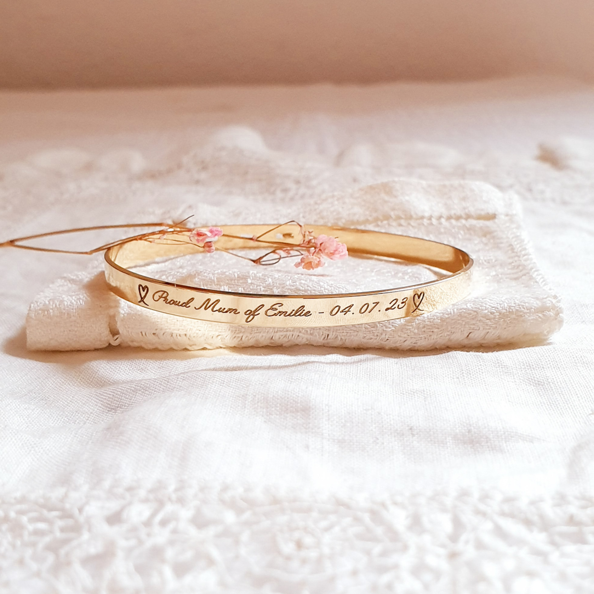 cadeau personnalise jeune maman jonc naissance