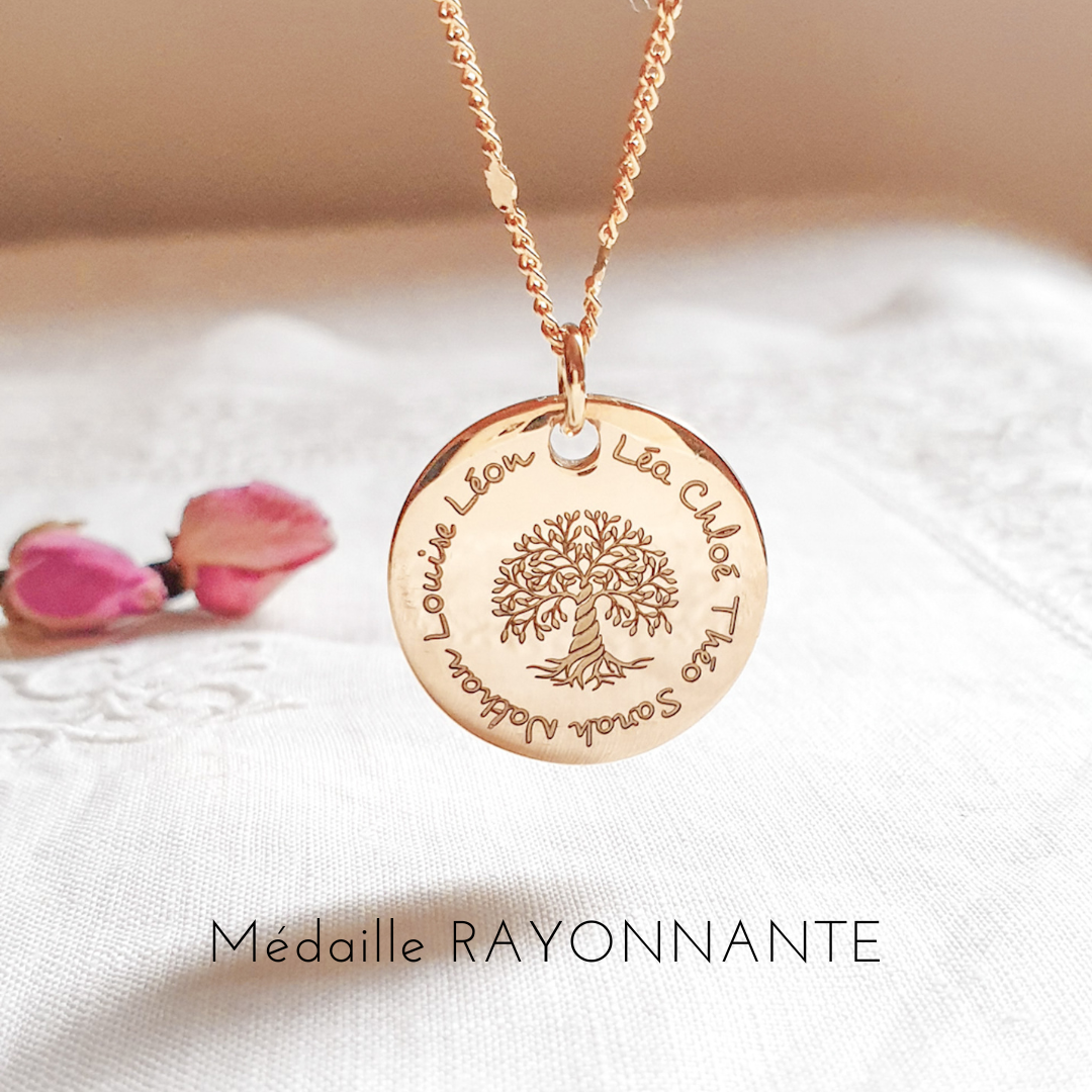 collier personnalise arbre de vie