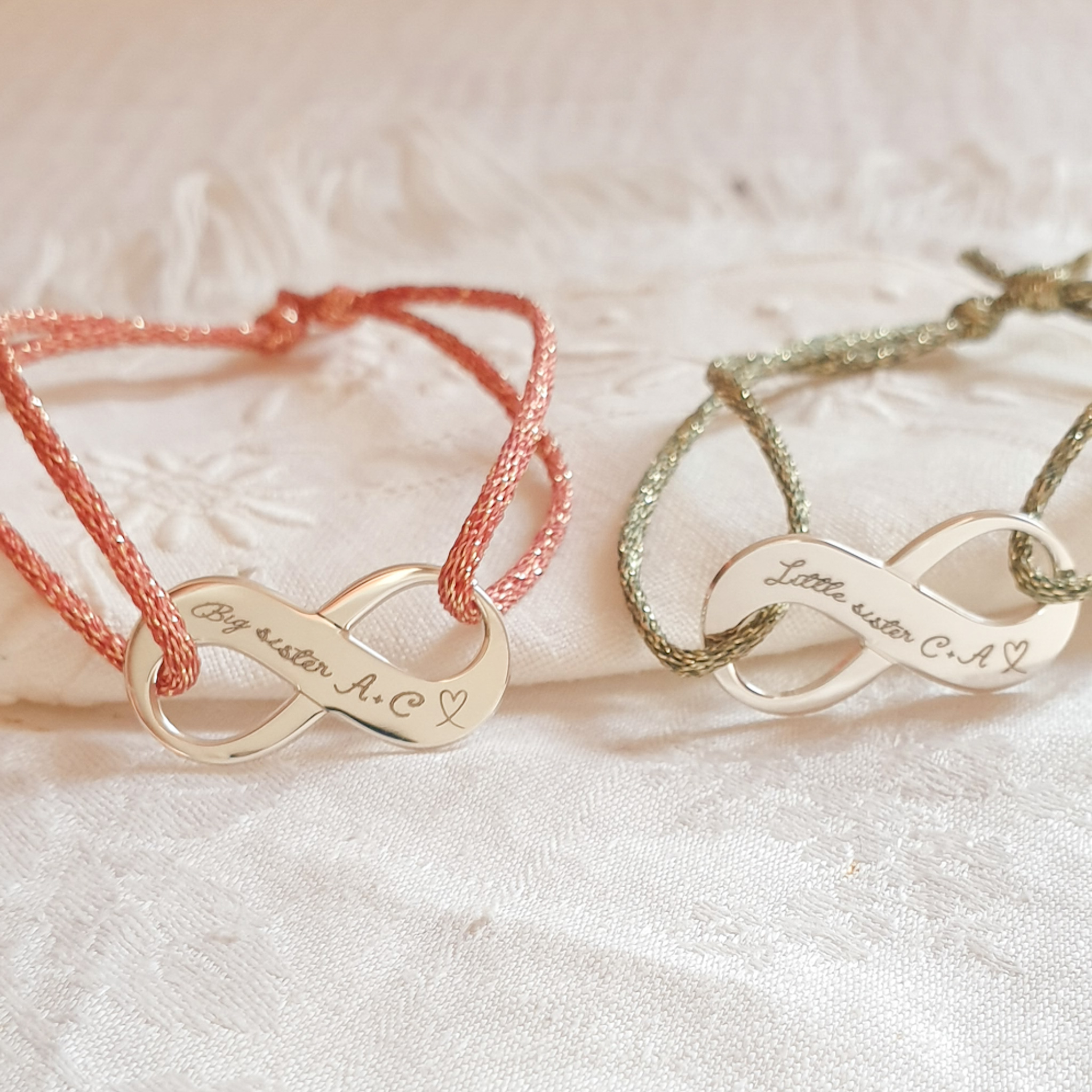 bracelets soeur personnalises signe infini