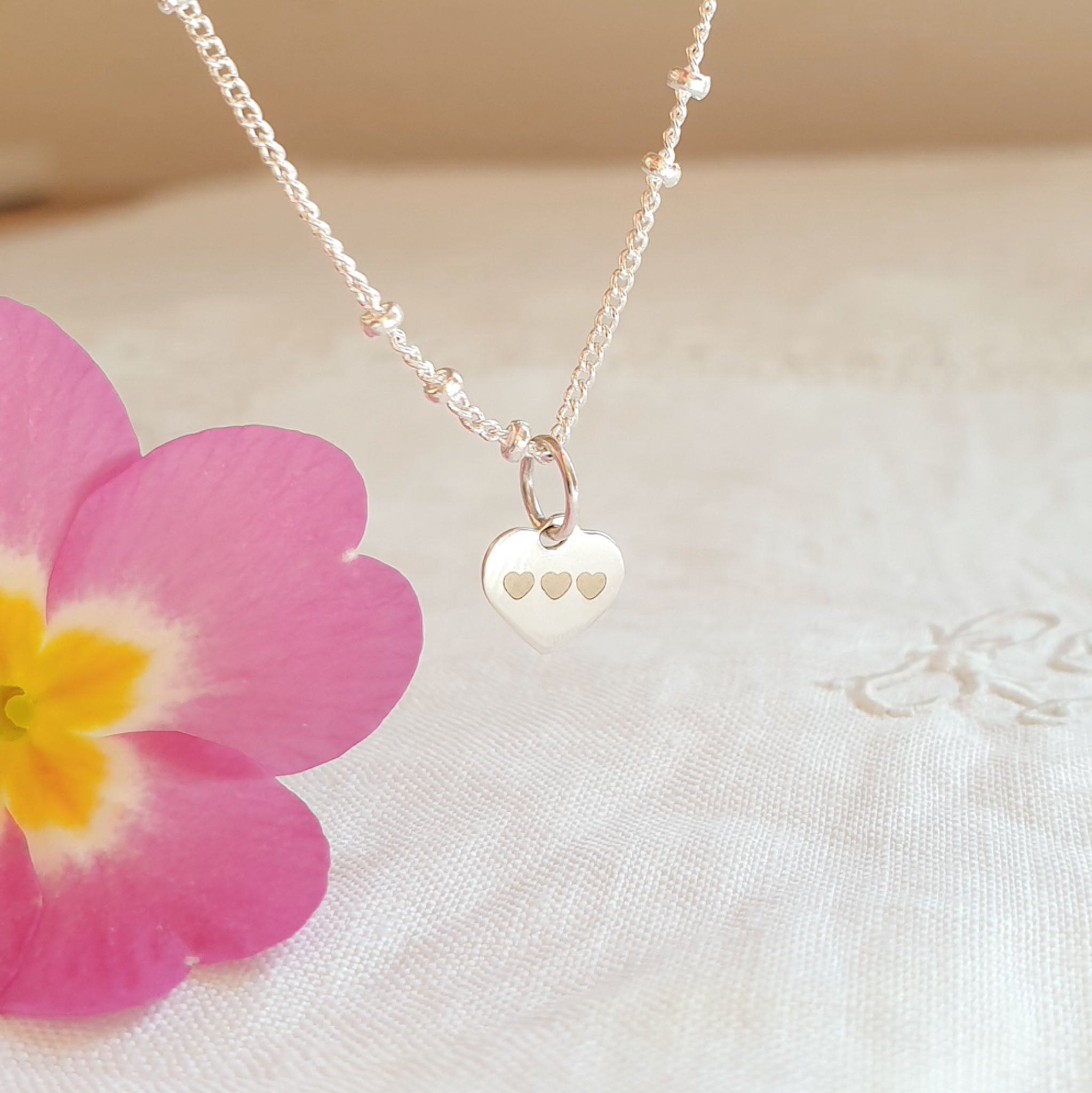 mini charm pendentif coeur en argent