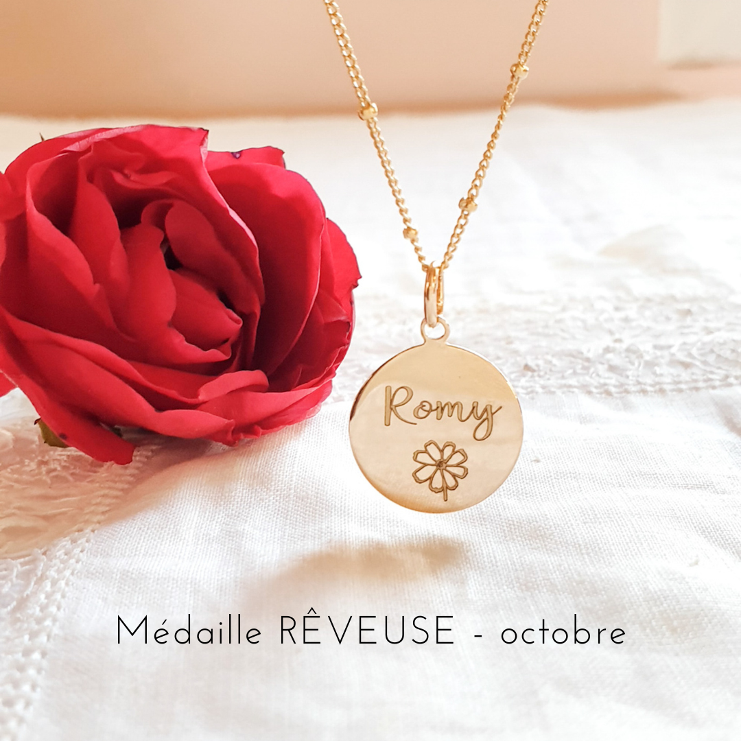 collier prenom fleur de naissance octobre cosmos