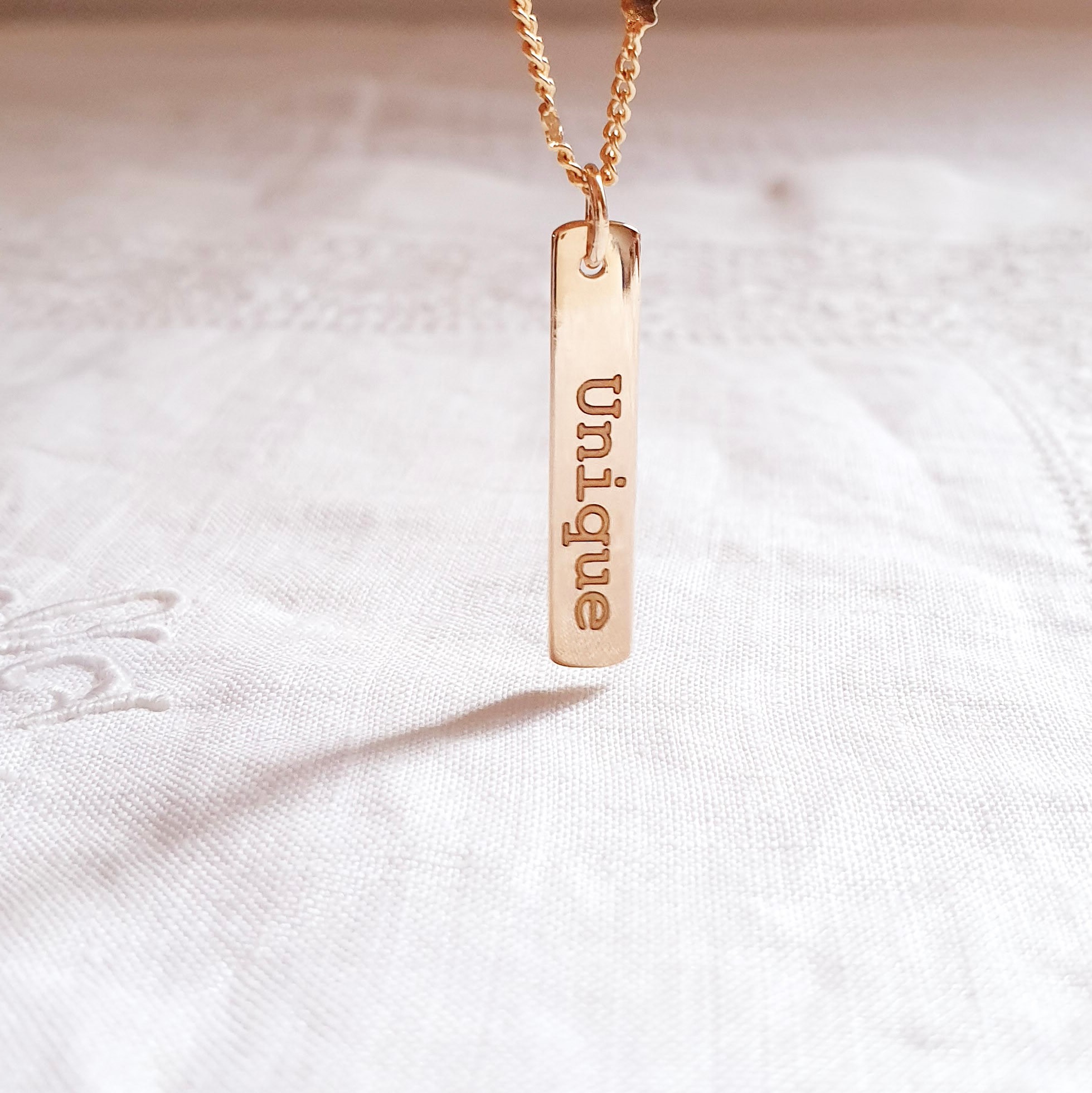 collier garcon personnalise barre