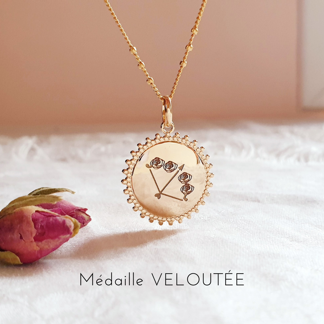 medaille collier signe astro sagittaire