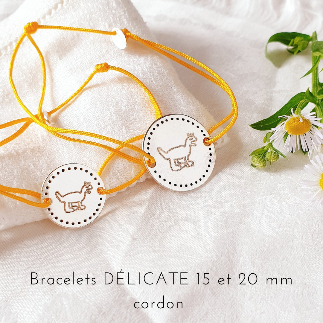 bracelet enfant personnalise gravure dinosaure
