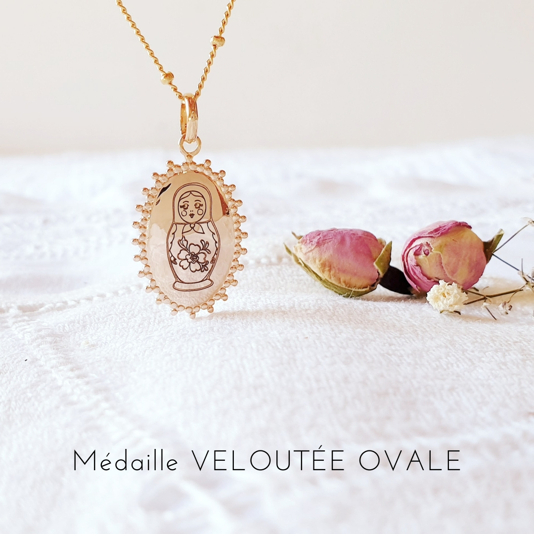 collier personnalise matriochka
