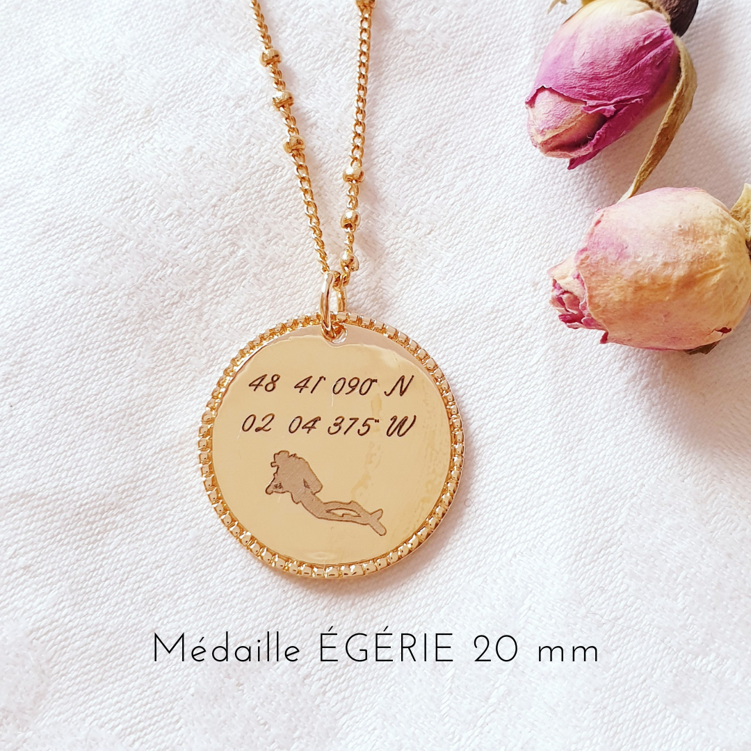 collier personnalise dessin