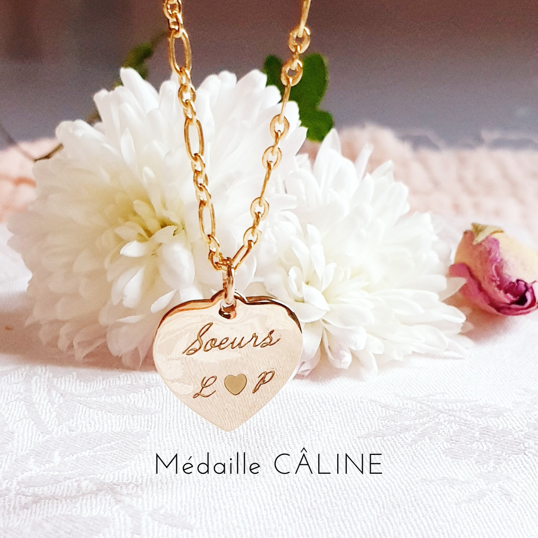 medaille coeur cadeau soeur initiales